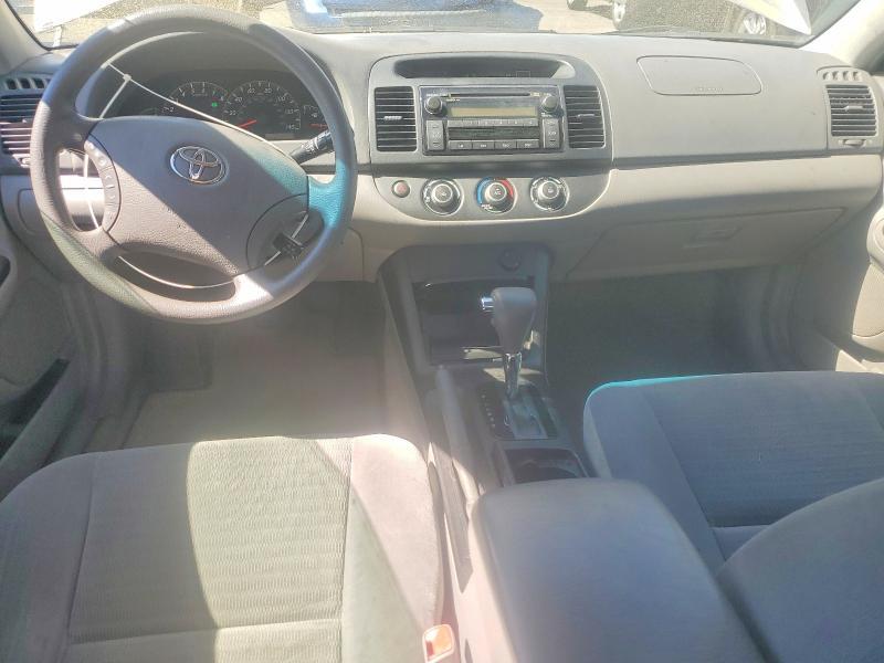 2006 Toyota Camry le