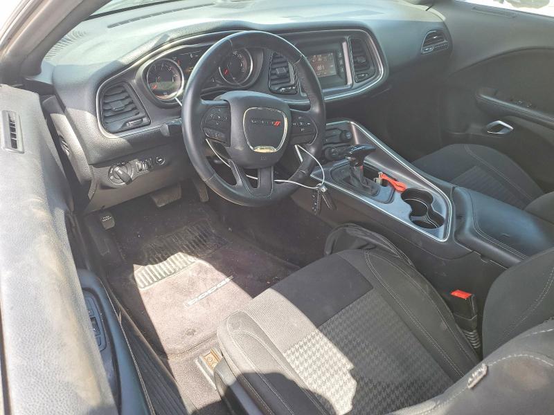 2016 Dodge Challenger sxt