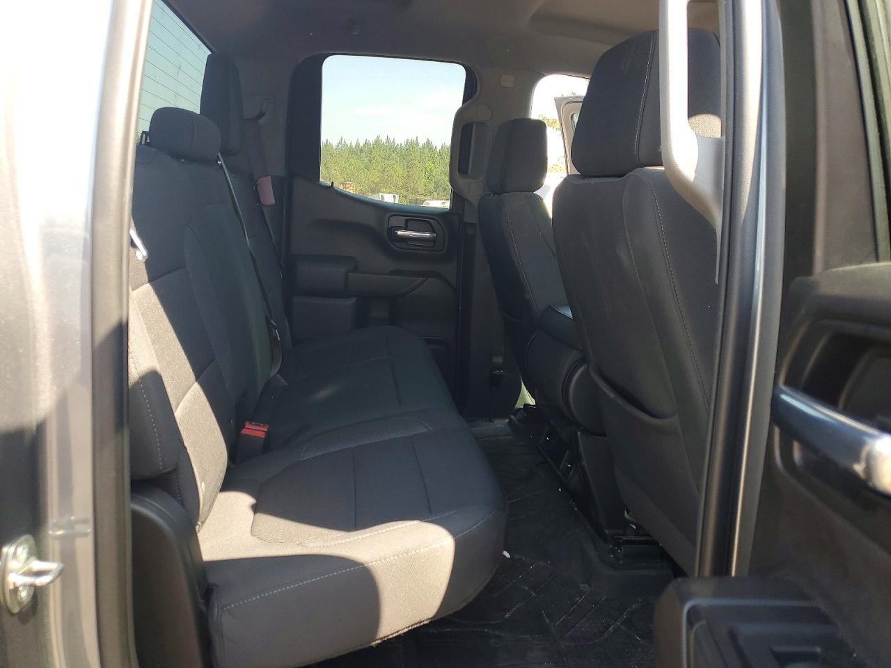 2022 Chevrolet Silverado LTD C1500 Custom