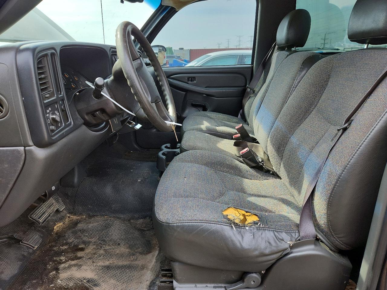 2004 Chevrolet Silverado C1500