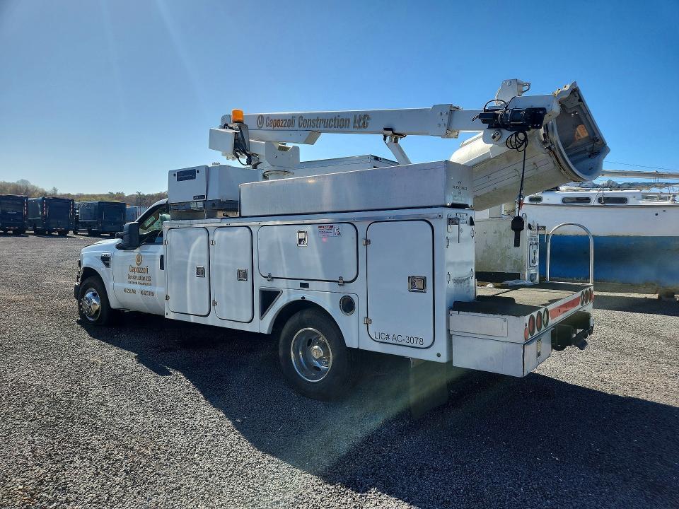 2008 Ford F350 Super Duty Bucket Truck