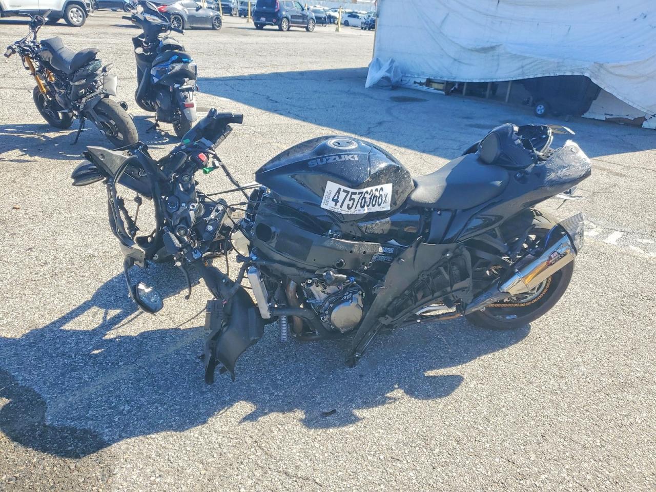 2025 Suzuki GSX1300 RR