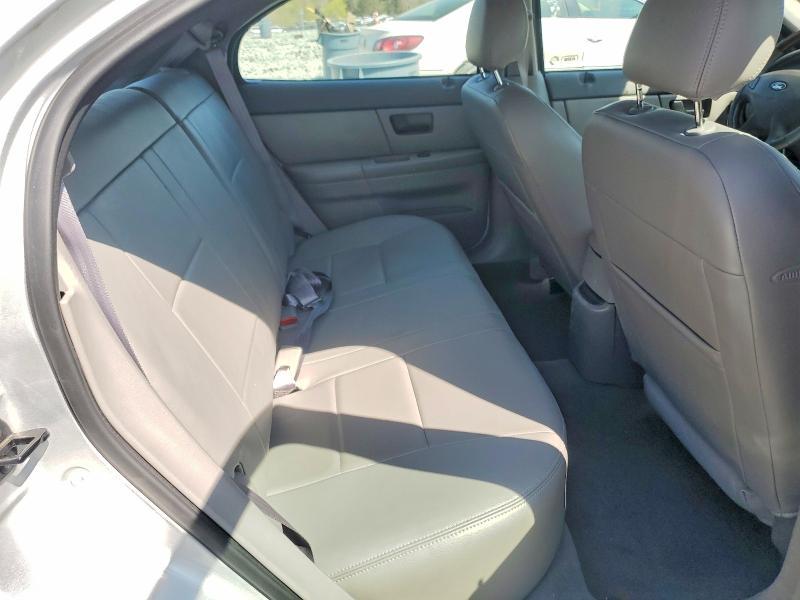 2003 Ford Taurus sel