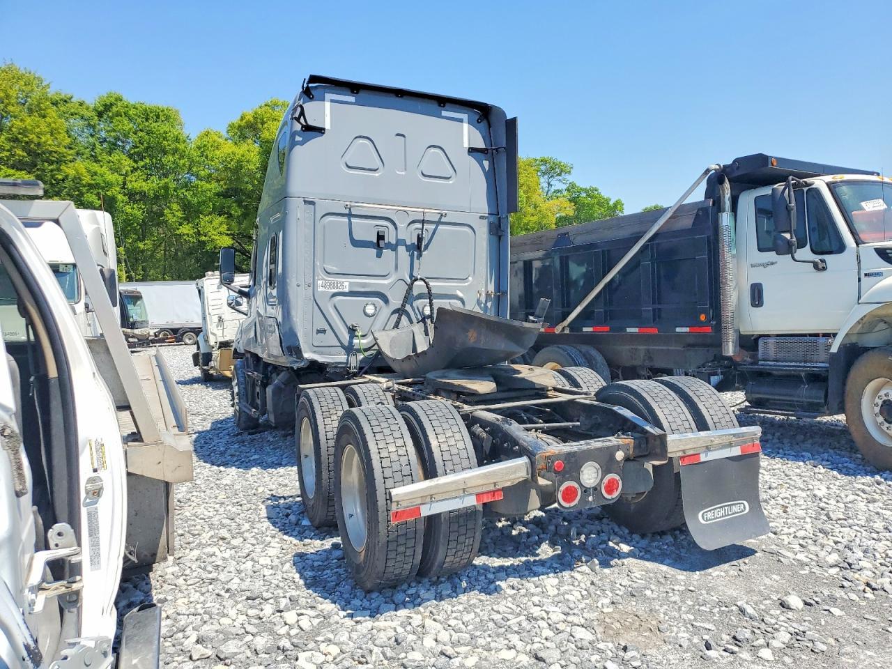 2022 Freigliner 2022 Freightliner Cascadia 126 Semi Truck