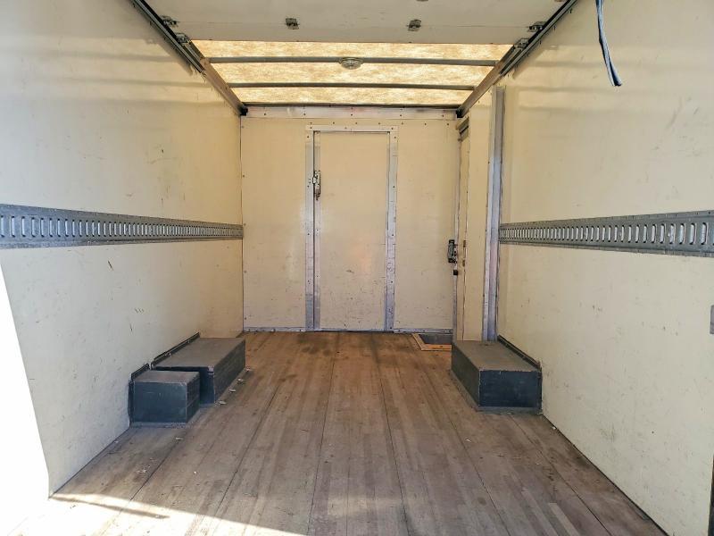 2010 Ford E350 Delivery Truck