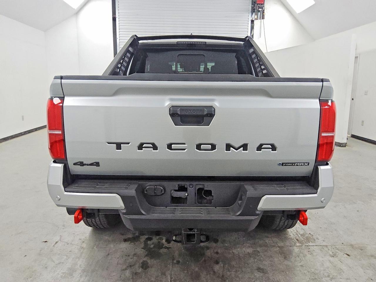 2025 Toyota Tacoma TRD OFF-ROAD HV