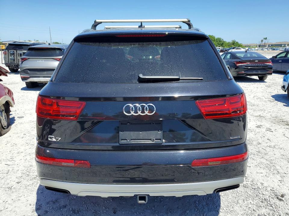 2019 Audi Q7 Prestige