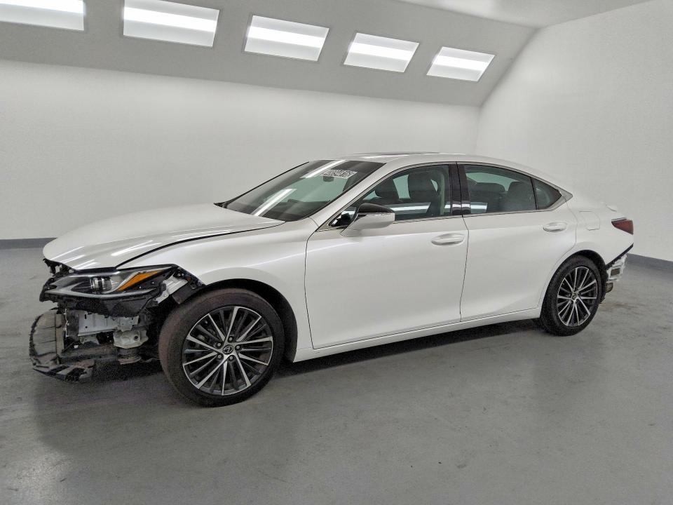 2024 Lexus Es 300h Base