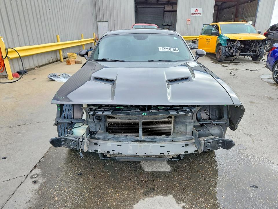 2015 Dodge Challenger sxt Plus