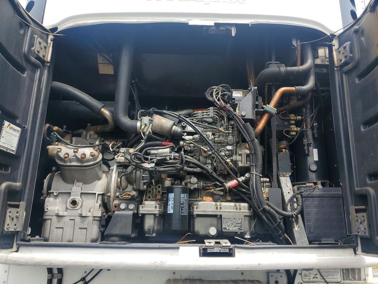 2015 Utility VS2RA DRY Van Trailer