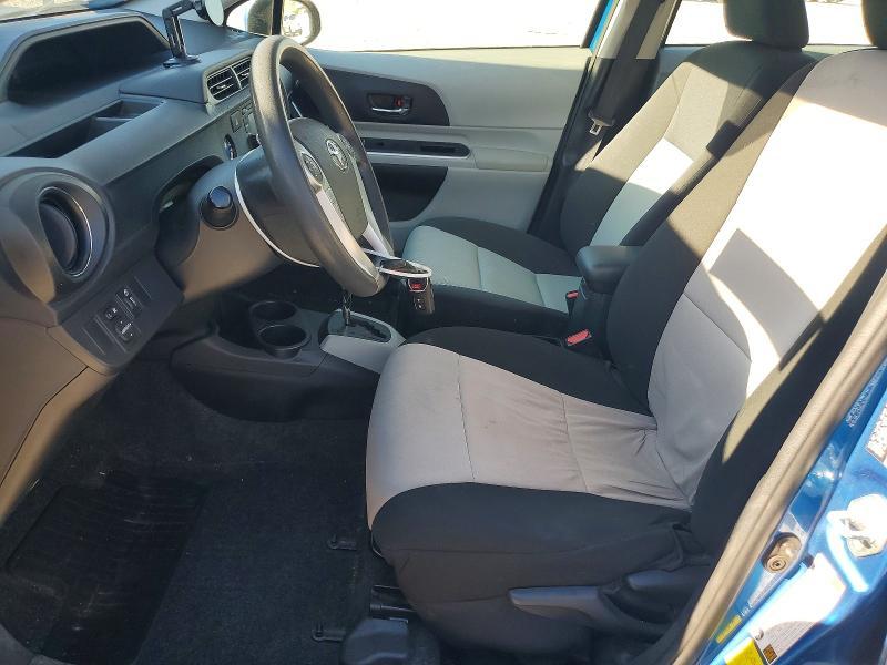 2014 Toyota Prius c Three