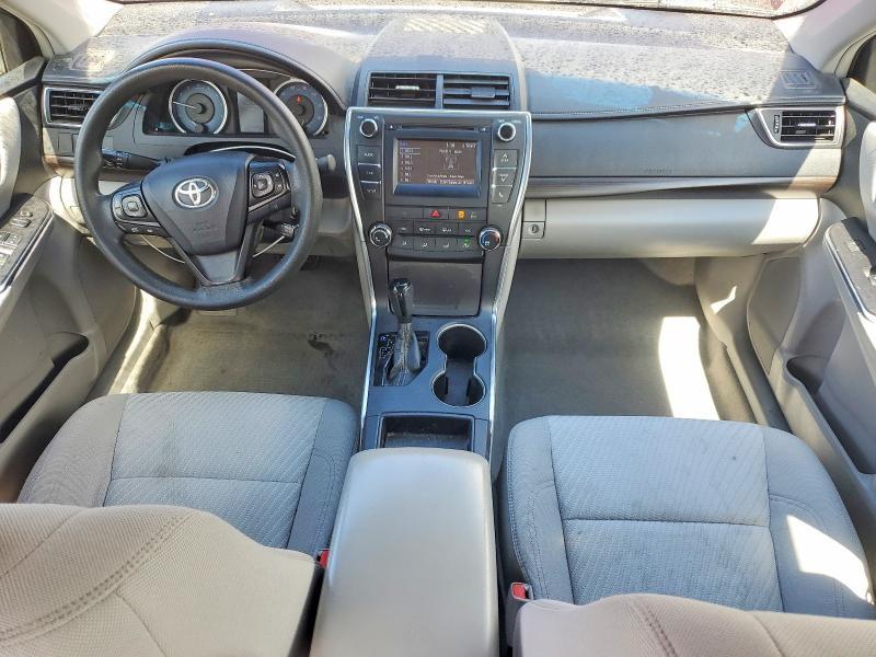 2016 Toyota Camry le