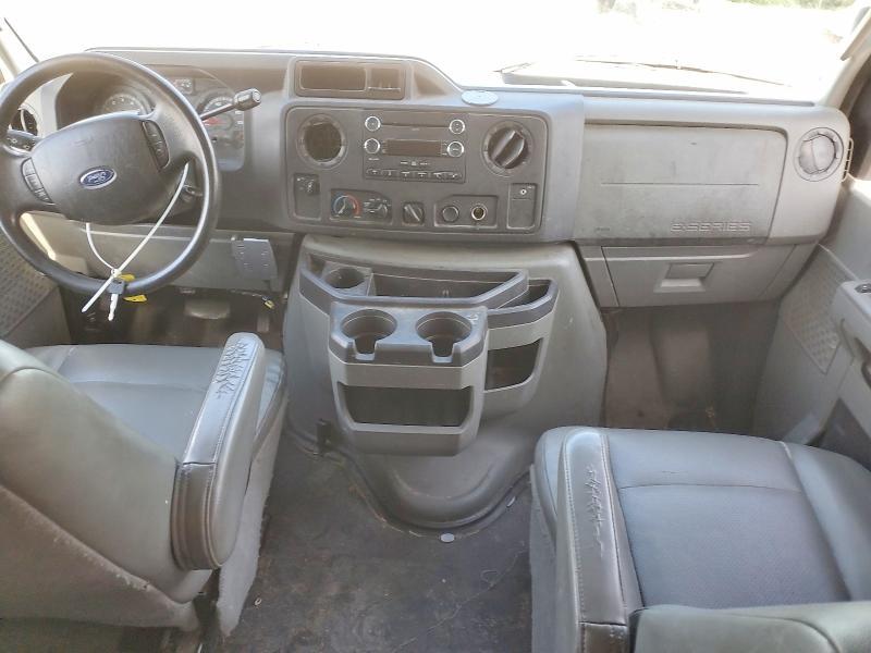 2010 Ford Econoline E350 Super Duty Van