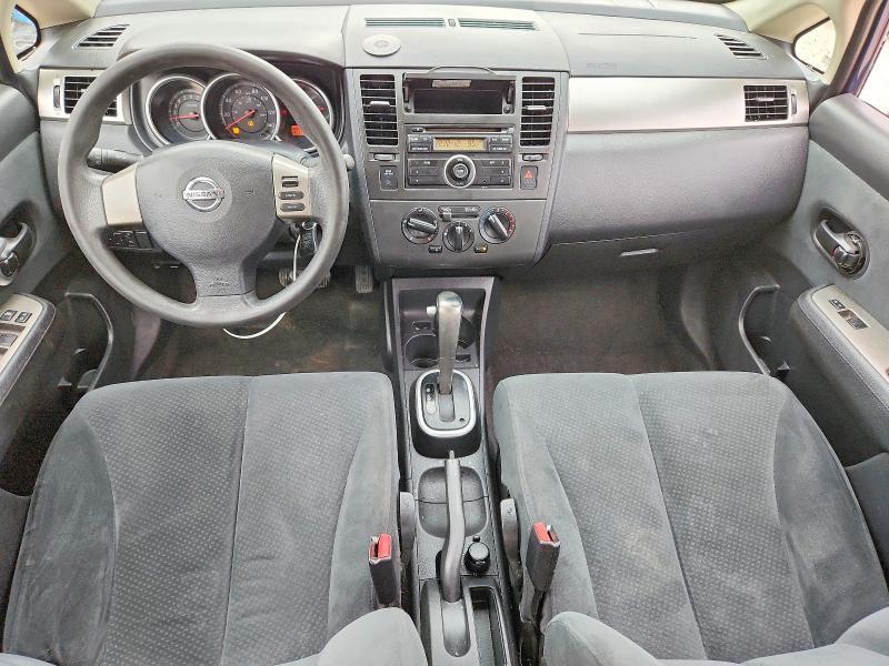 2010 Nissan Versa 1.8 s