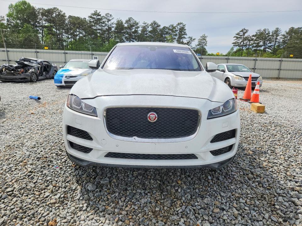 2019 Jaguar F-pace Prestige