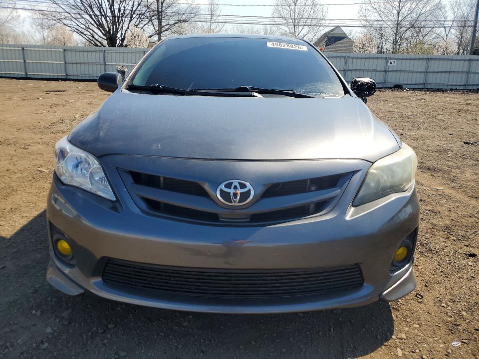 2013 Toyota Corolla s