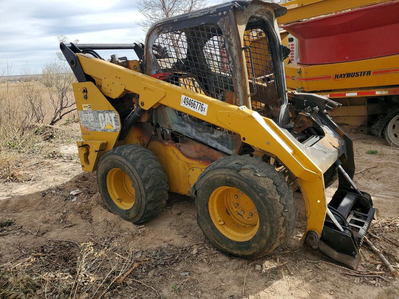 2017 Caterillar 2017 Caterpillar Skid Steer Loader