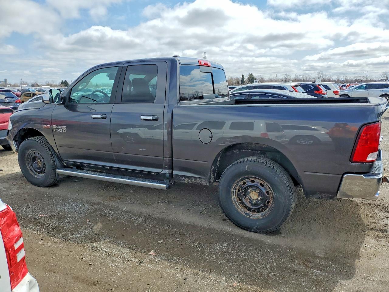 2017 Dodge RAM 1500 SLT