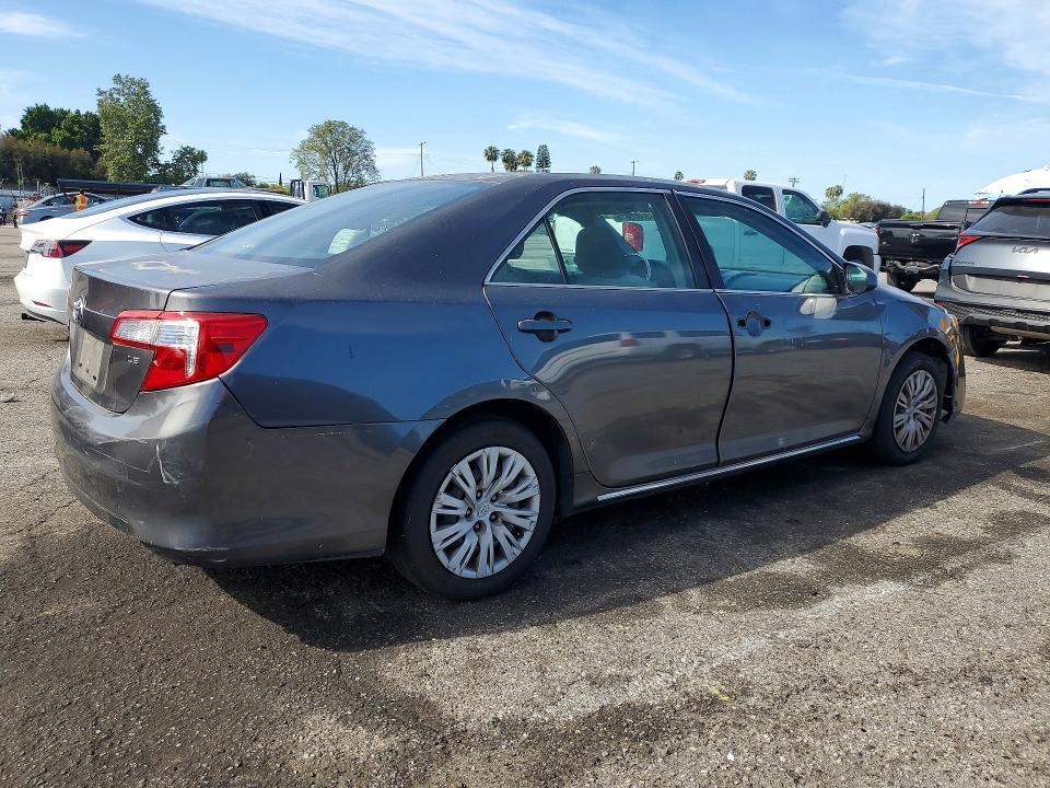 2012 Toyota Camry le