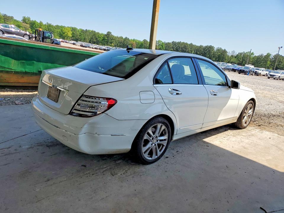 2014 Mercedes-Benz C 250