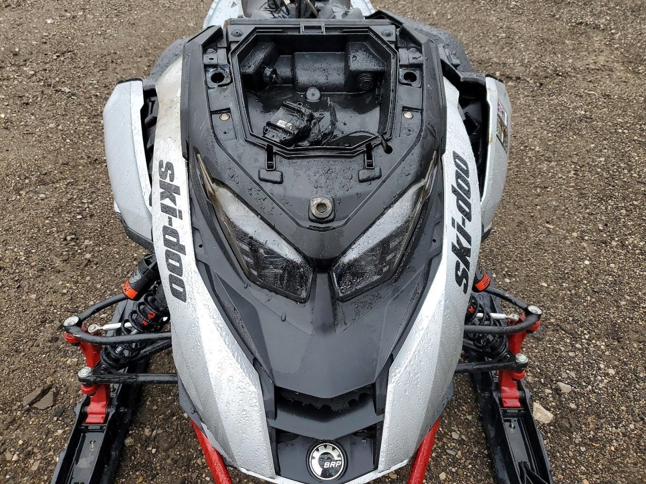 2024 Skidoo Renegade