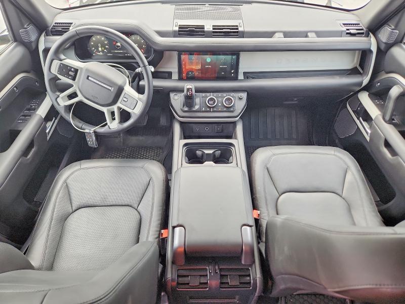 2024 Land Rover Defender 110 s