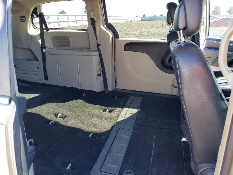 2012 Chrysler Town & Country Touring