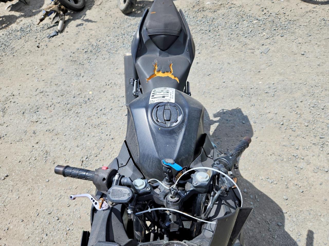 2020 Kawasaki EX400