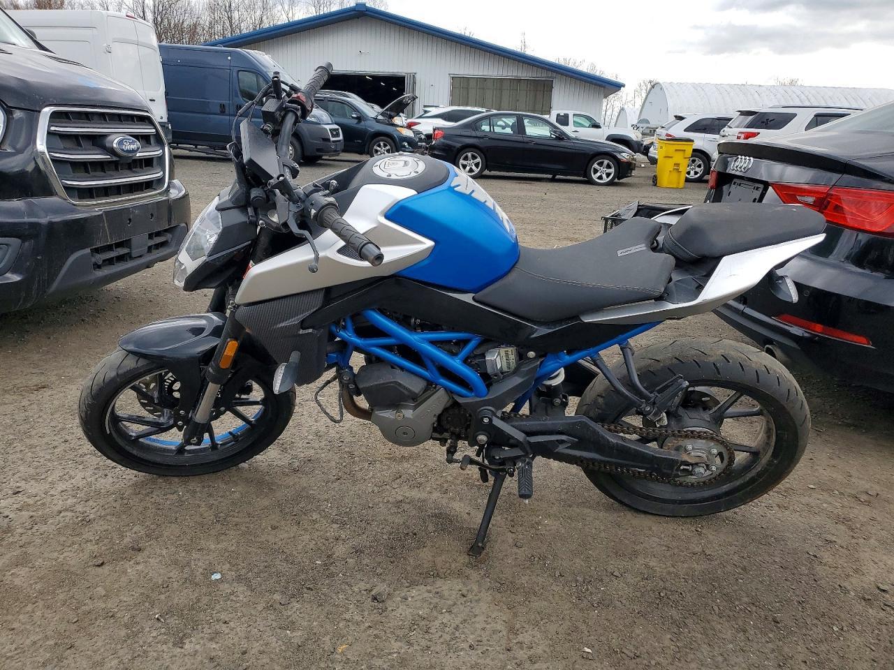 2022 Cfhg 300NK