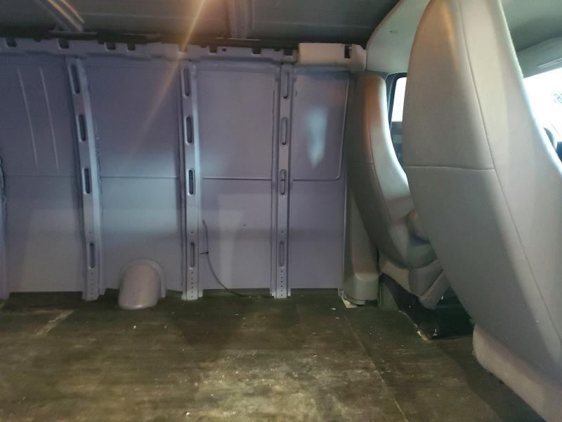 2014 Chevrolet Express 2500 Cargo Delivery Van