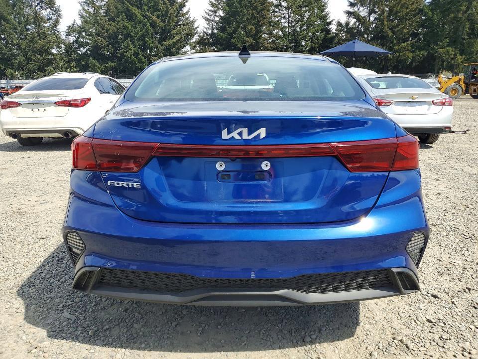 2024 KIA Forte lxs