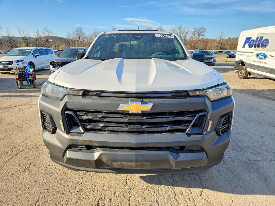 2024 Chev Colorado