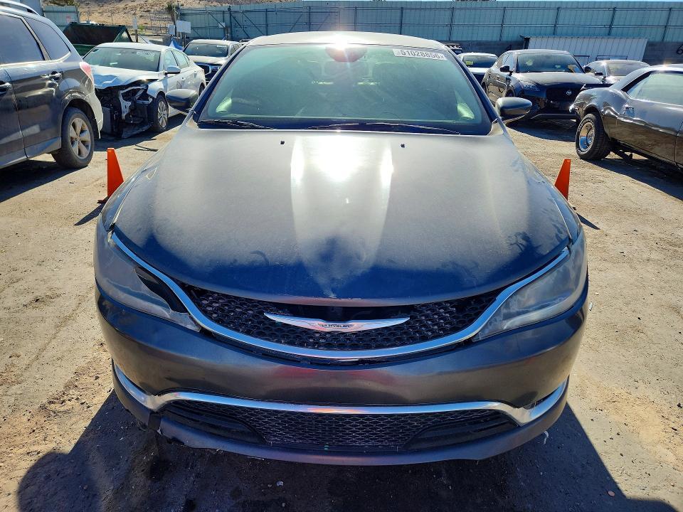 2016 Chrysler 200 c