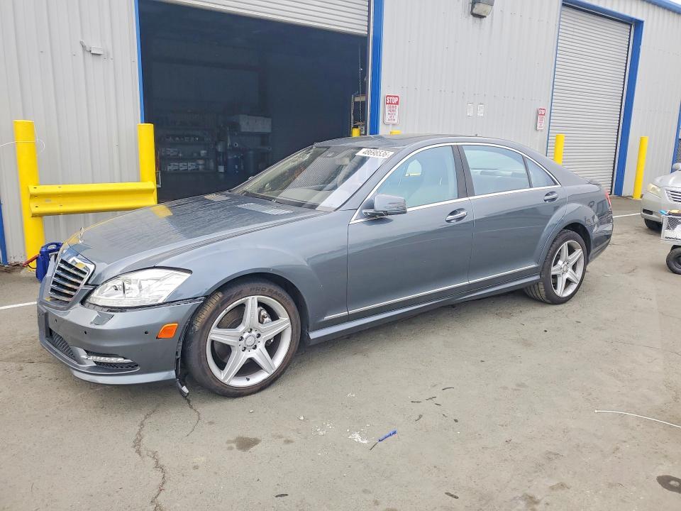 2011 Mercedes-Benz S 550