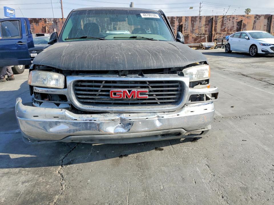 1999 GMC New Sierra C1500