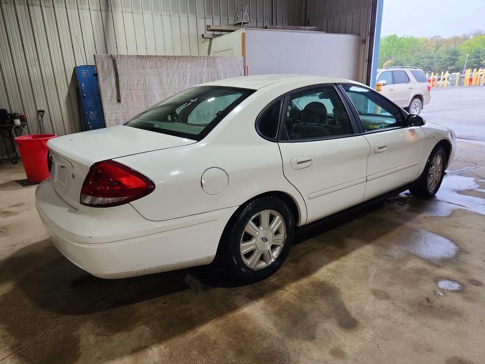 2005 Ford Taurus sel