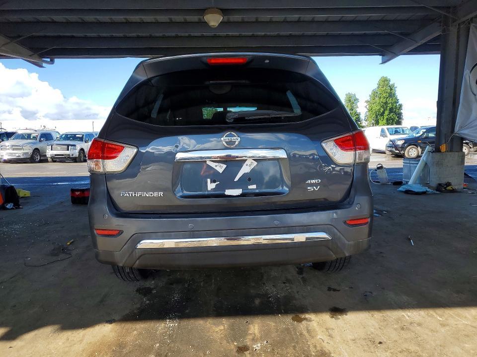 2013 Nissan Pathfinder s