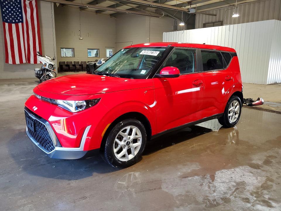 2024 KIA Soul lx