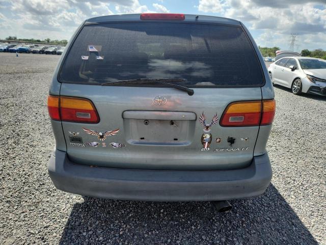 1999 Toyota Sienna ce