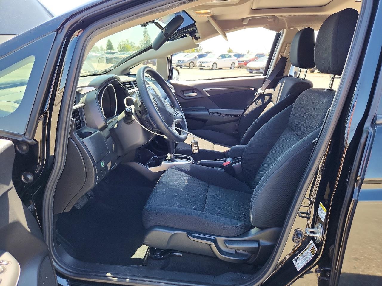 2016 Honda Fit ex