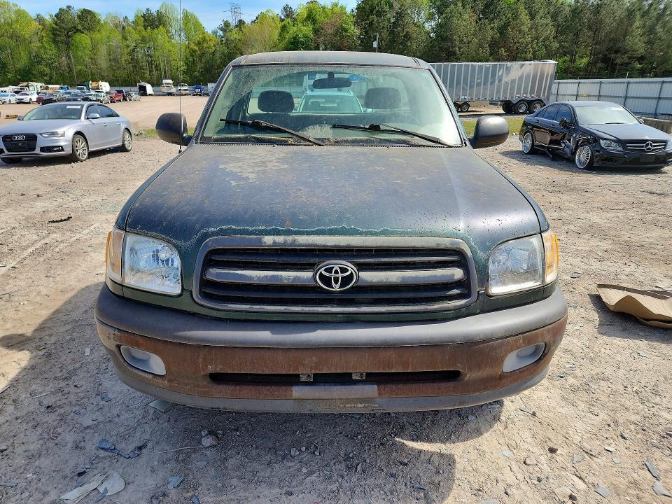 2001 Toyota Tundra Base