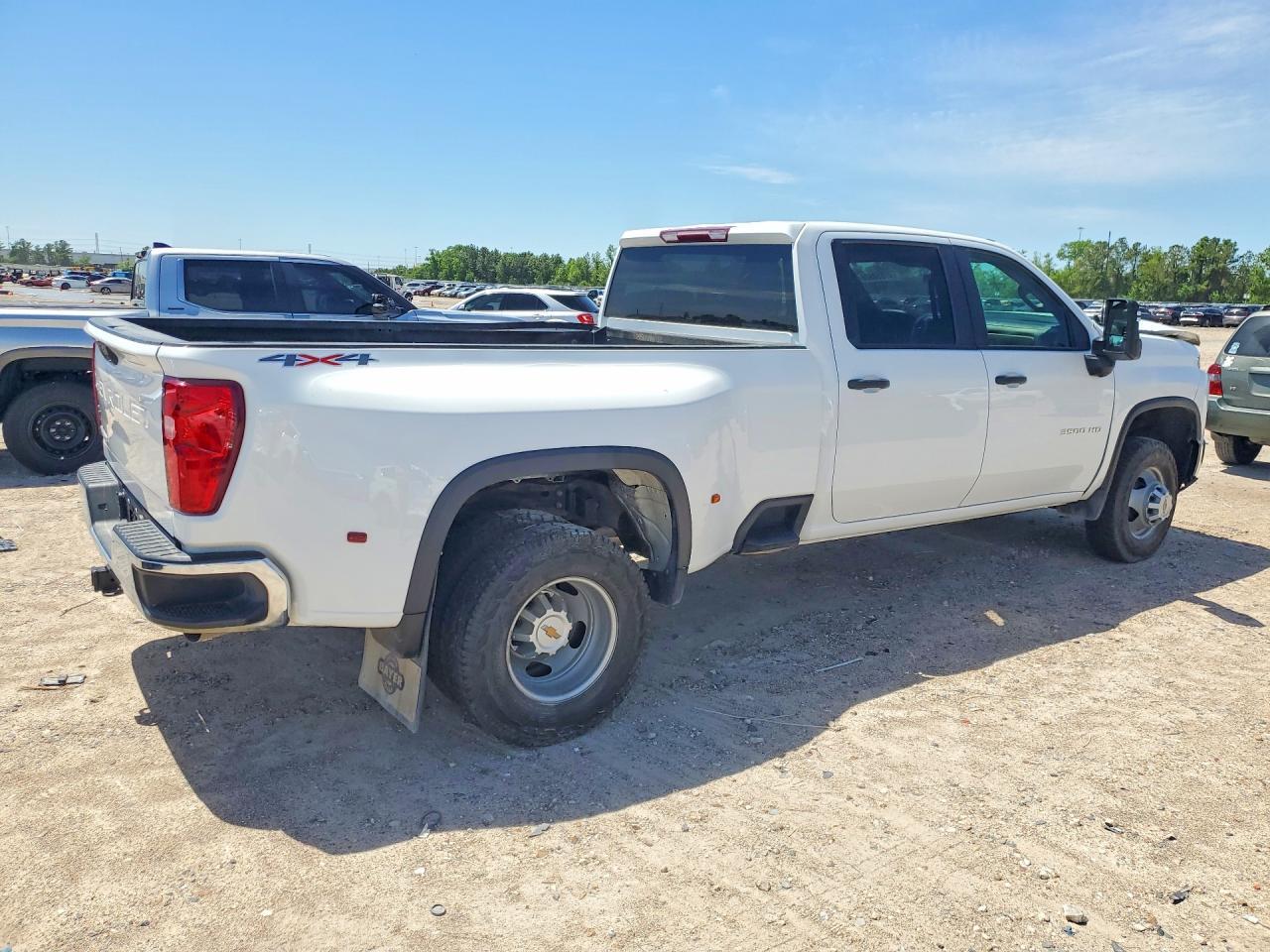 2025 Chevrolet Silverado K3500