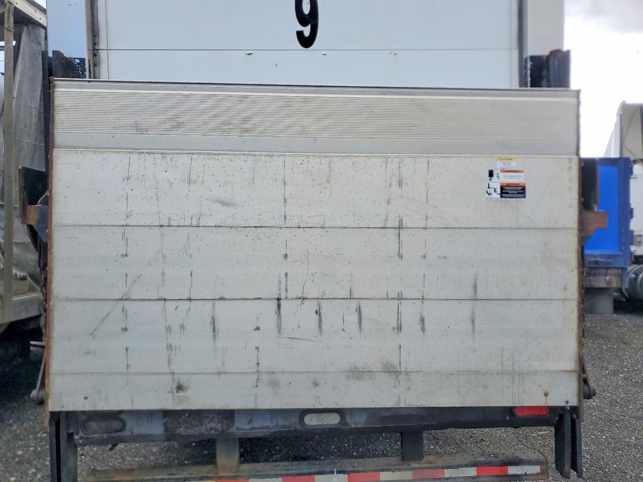 2020 Freigliner 2020 Freightliner Business Class M2 Refrigerated B