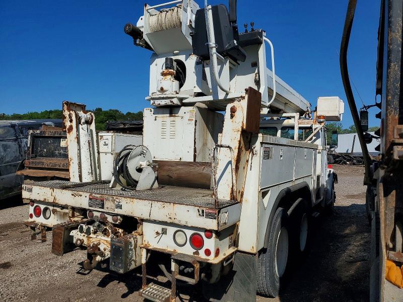2001 Freightliner FL80 Digger Derrick Truck