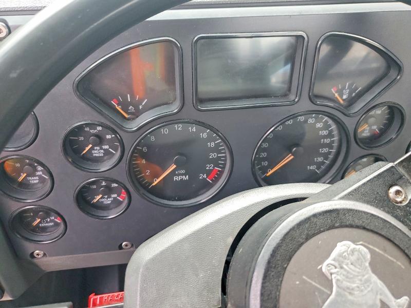 2017 Mack CXU612 Semi Truck