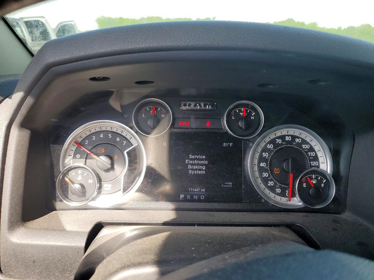 2015 Dodge RAM 1500 SLT