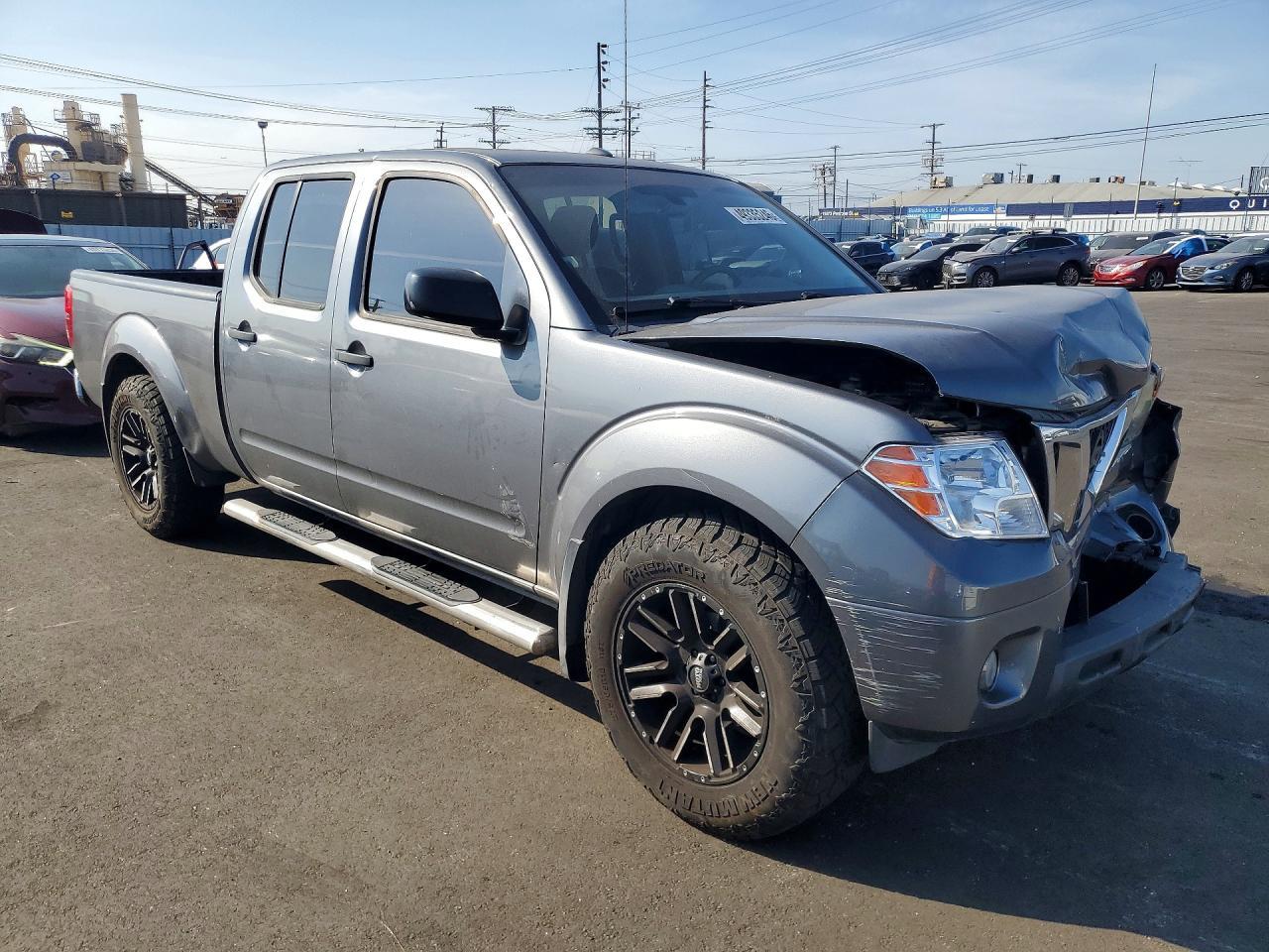 2018 Nissan Frontier SV