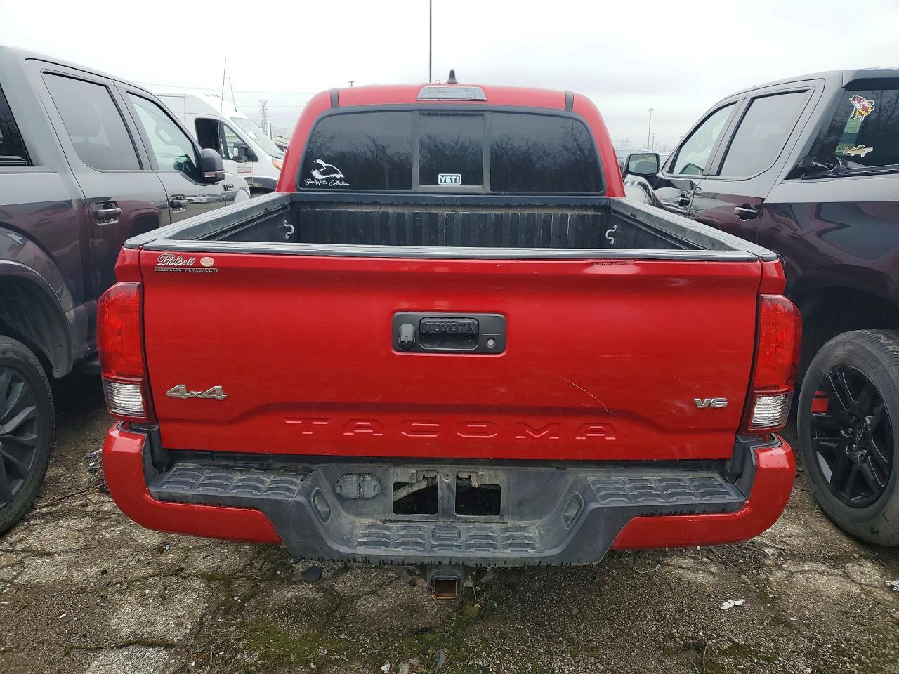 2022 Toyota Tacoma SR V6