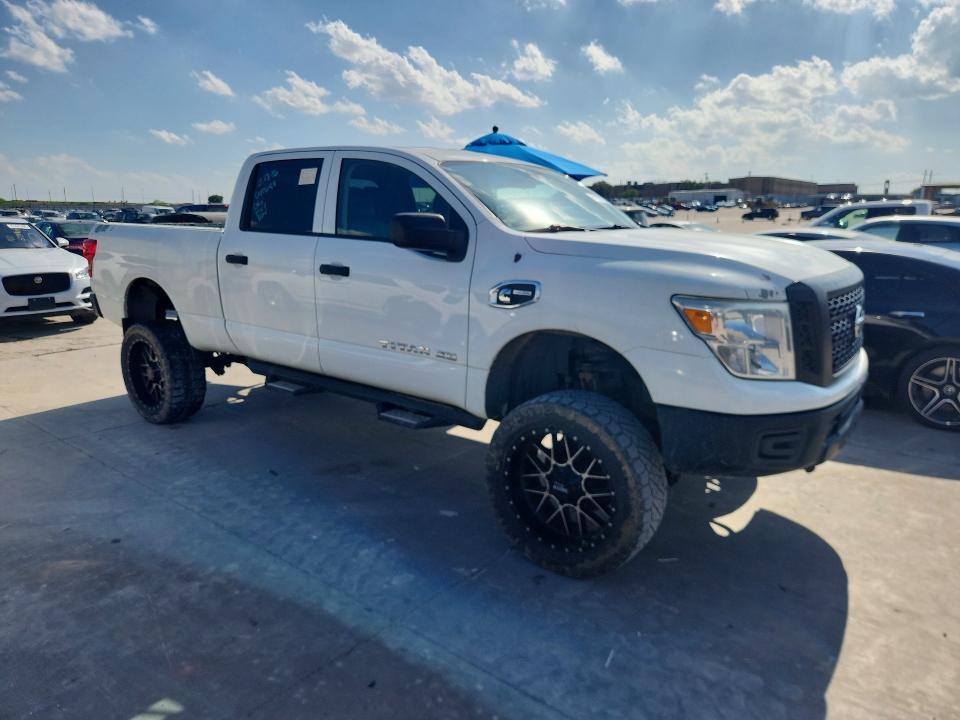 2017 Nissan Titan XD S