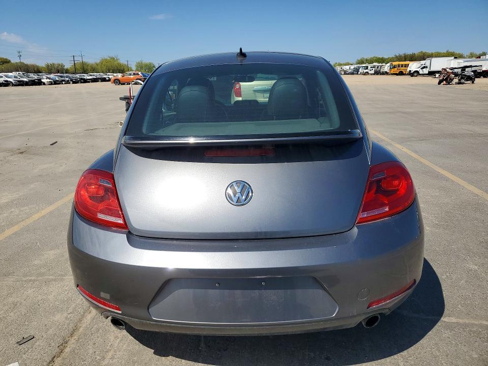 2012 Volkswagen Beetle Turbo